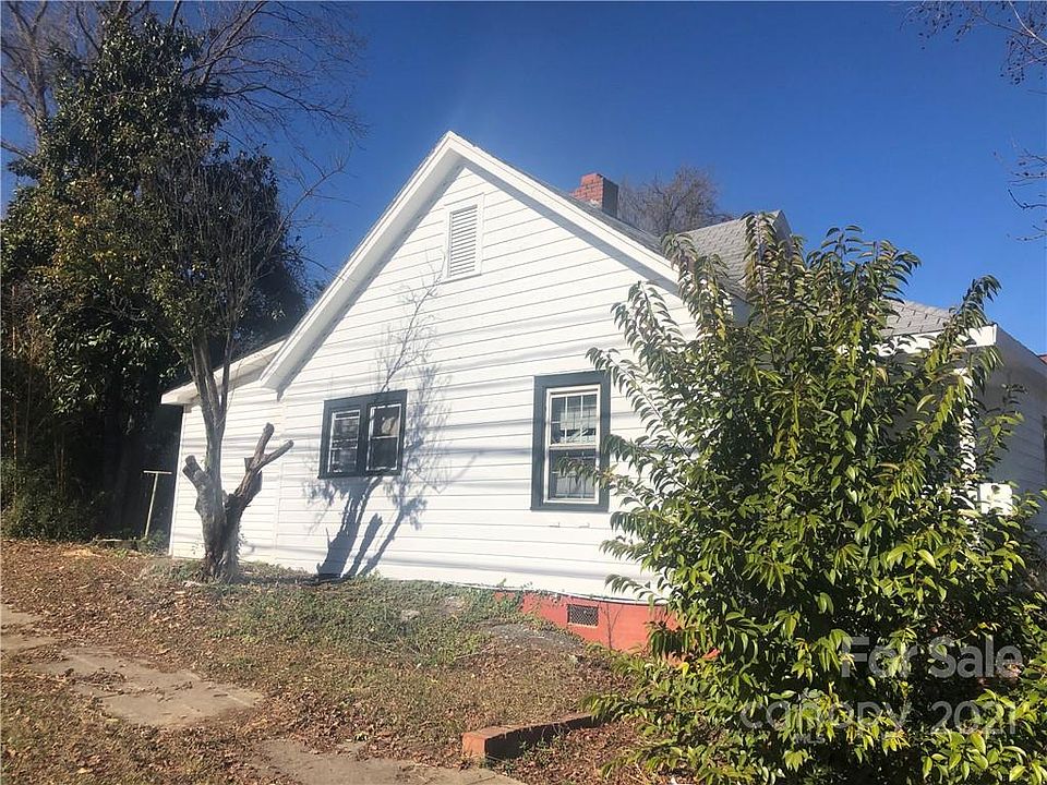 2nd image of 231 S Willow St
