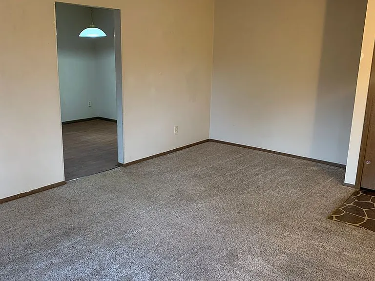 4403 Cherry Creek Ln — Photo 9