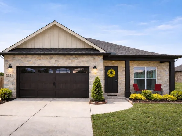 22584 Big Oak Dr, Athens, AL 35613