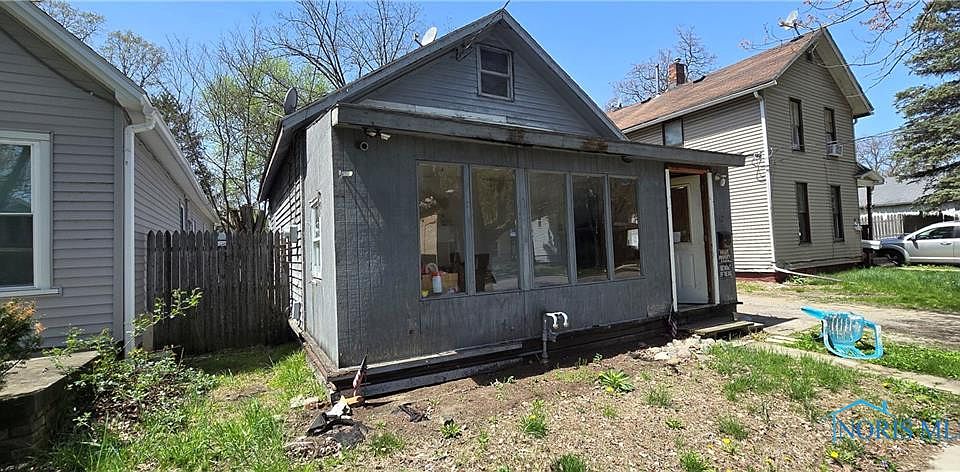 1st image of 142 Whiting Ave
