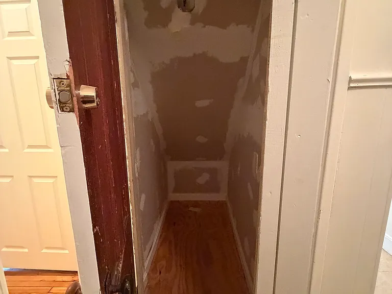 92 Granville Ave #1 — Photo 19