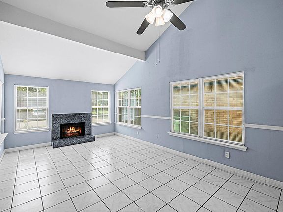 2nd image of 7535 Log Cradle Dr