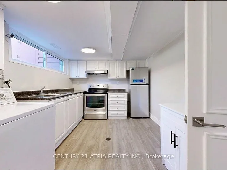 60 Beacham Cres #LOWER — Photo 6
