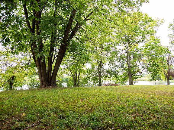 4th image of 0 Creekside North Dr
