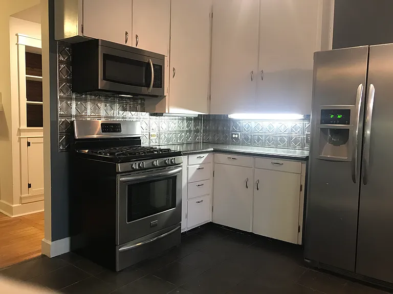 205 Louisville St — Photo 6