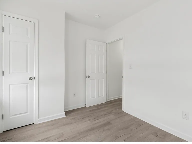 2603 N Hollywood St — Photo 13