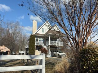 3806 Bay Dr, Middle River, MD 21220