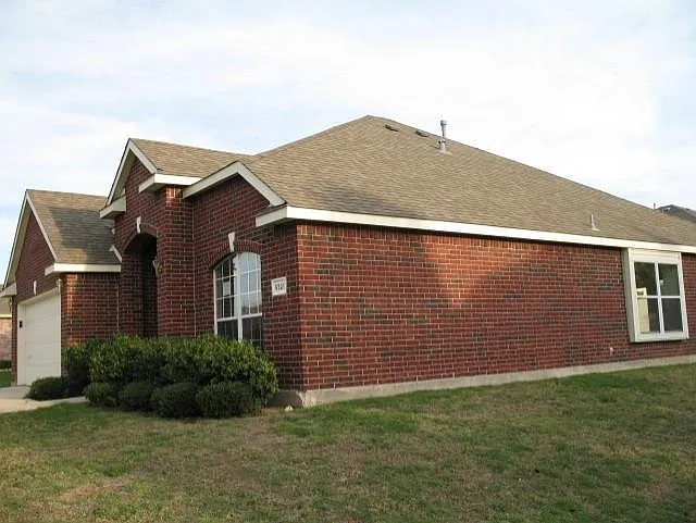 Building Photo - 9323 Vernon Ct
