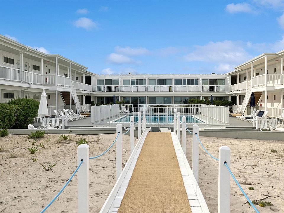 1st image of 281 Dune Rd #17B