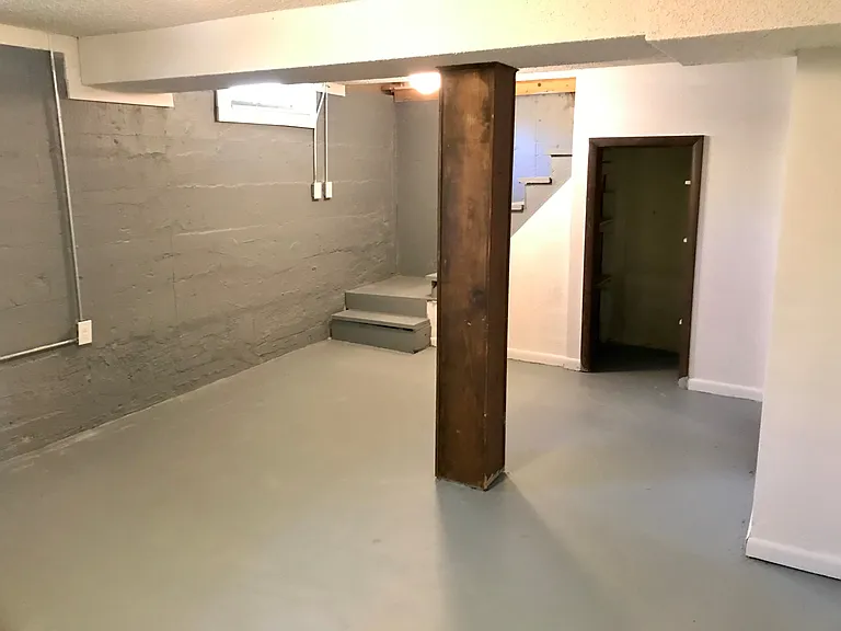 802 N Pinecrest Ave — Photo 9