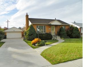 9074 S 300 E, Sandy, UT 84070
