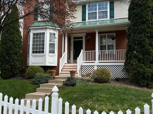9678 Royal Crest Cir, Frederick, MD 21704