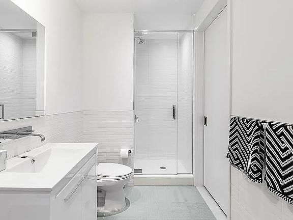 5th image of 118 Nassau St #5A