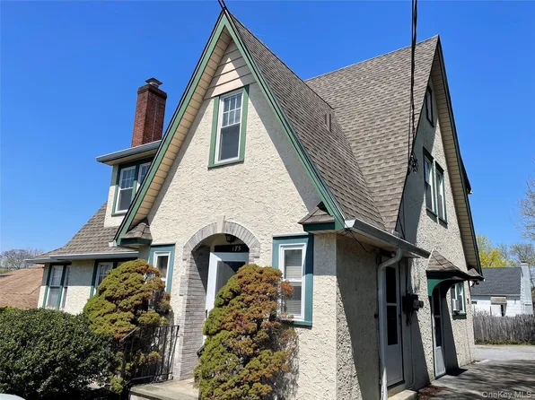 175 Woodruff Ave Floor 2, Scarsdale, NY 10583
