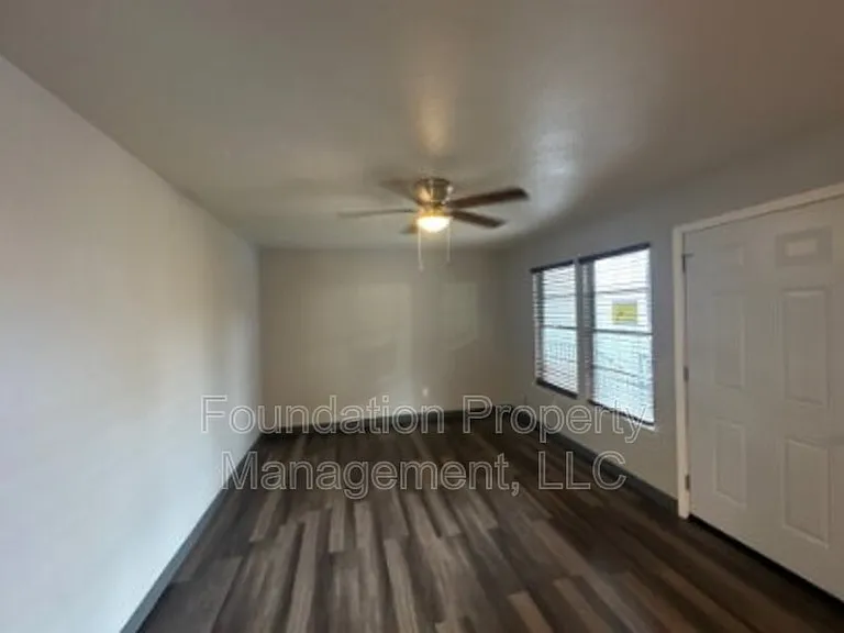 1283 E Raines Rd #14 — Photo 10
