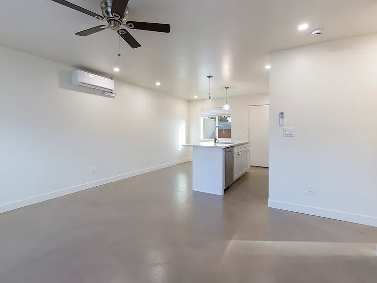 1423 N Venice Ave #K — Photo 22