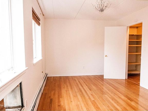 2nd image of 33-30 14th St #1L