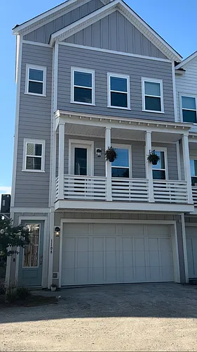 1108 Studdingsail Ln Photo 1