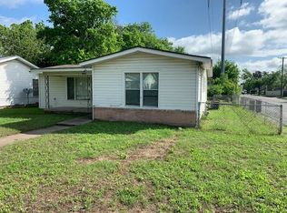 3801 N 21st A St, Waco, TX 76708