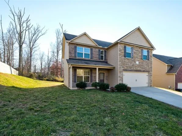 805 Concord Crossing Ln, Knoxville, TN 37934