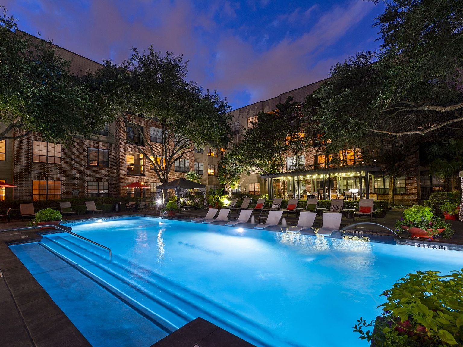 2222 Smith St APT 333, Houston, TX 77002 | Zillow