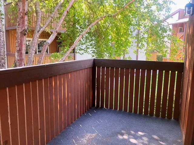 7270 Huntsmen Cir #F — Photo 4