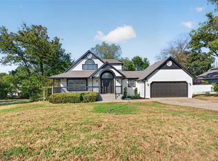 18641 Woodbriar Ln, Catoosa, OK 74015