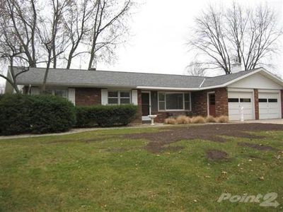2236 Pawnee Path, Stevensville, MI, 49127