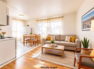 1110 Weston Rd #4, Toronto, ON M6N3S4