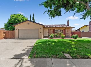 1073 Flicker Ln, Fairfield, CA 94533