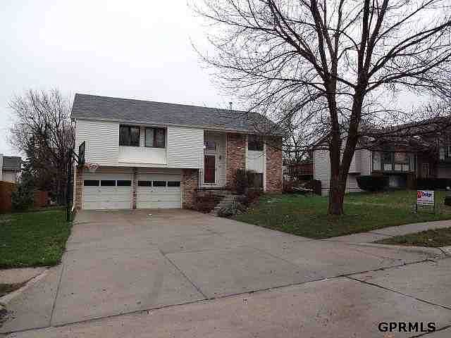 1st image of 4861 S 157th St