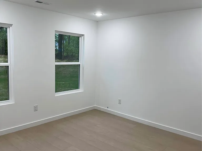 1287 Fairview Church Rd #1285 — Photo 4