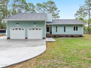 414 Masters Dr, Southport, NC 28461