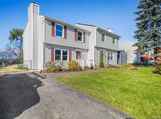 333 Hudson Ave, Beacon, NY 12508