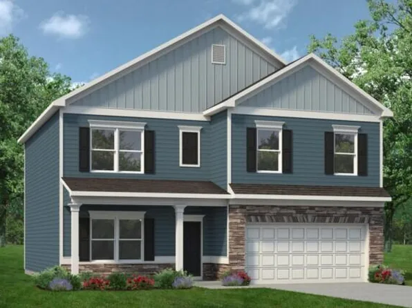 211 Ambassador Dr, Clayton, NC 27520