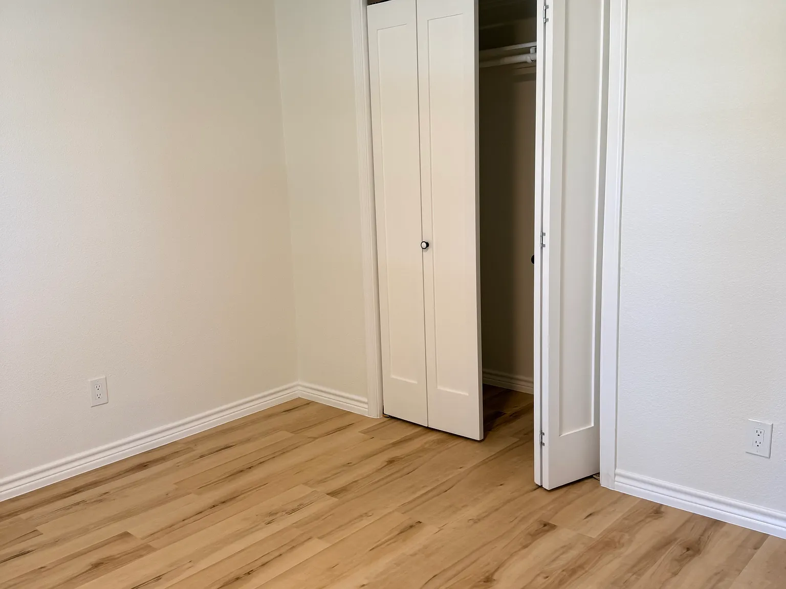 3 bed, 1347 sqft, $2,000 — Photo 4