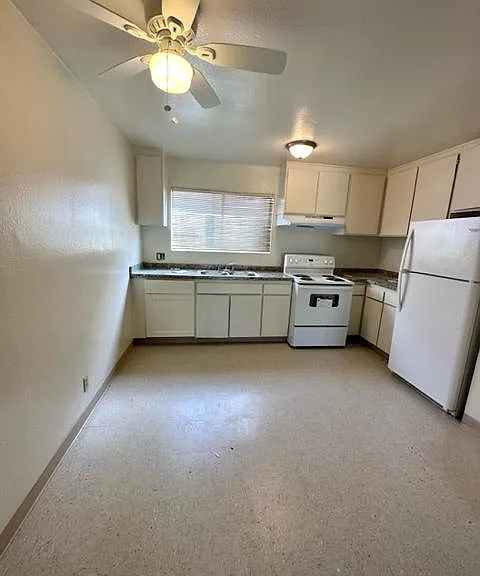 4282 E Dayton Ave #F — Photo 3