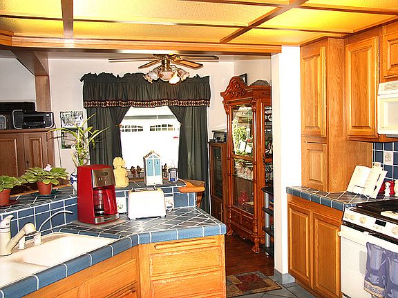 5th image of 11108 Whitegate Ave