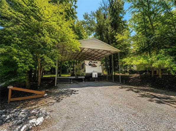 319 Peaceful Loop #131, Chatsworth, GA 30705