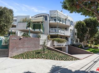 2115 3rd St UNIT 203, Santa Monica, CA 90405