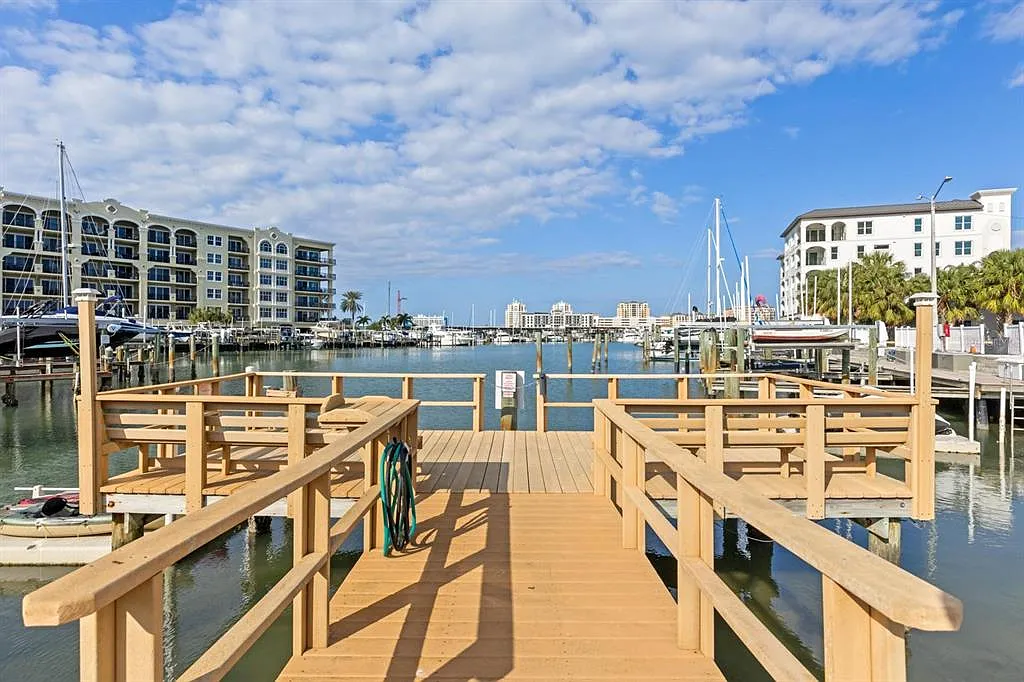 1 bed, 1.0 bath, 760 sqft, $2,200 — Photo 3