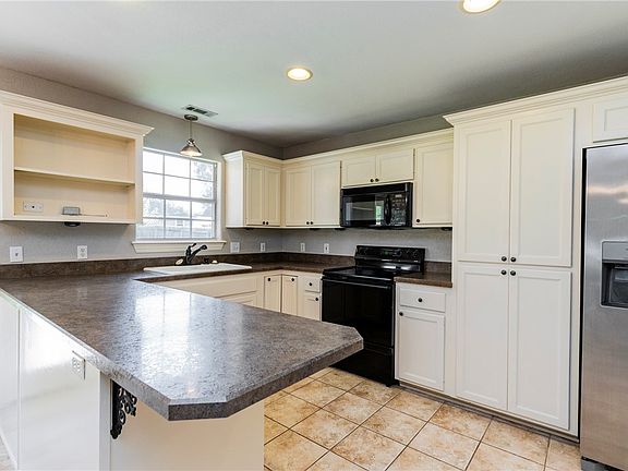 3rd image of 3278 W Barite Dr