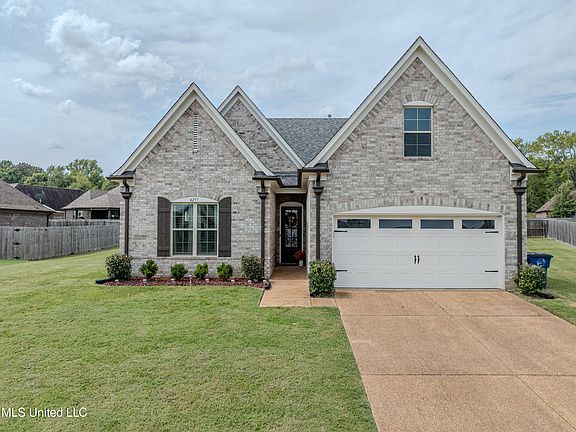 2nd image of 4297 Dockery Dr
