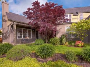 21999 NE Park Ln, Fairview, OR 97024