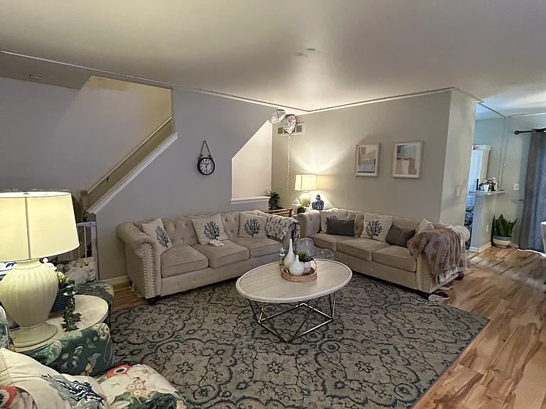 7519 Culpepper Ct — Photo 4