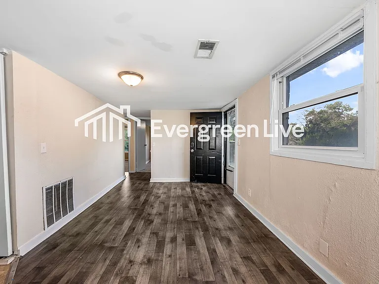 8833 Grant St — Photo 9