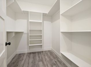 4 Leven Ln, Bella Vista, AR 72714