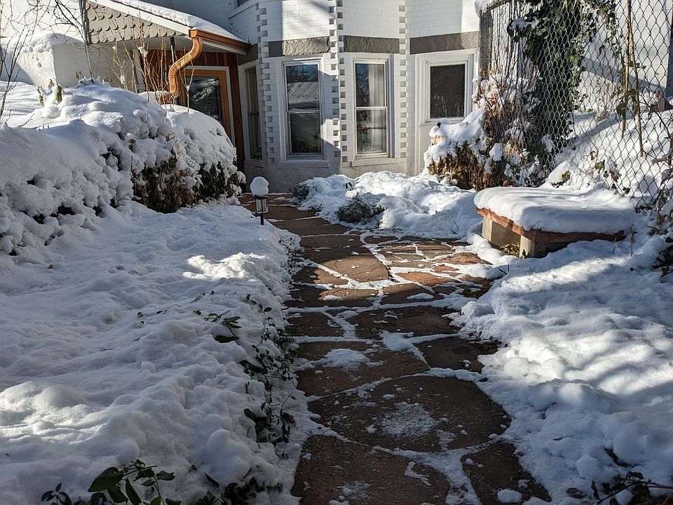 Walkway to door.