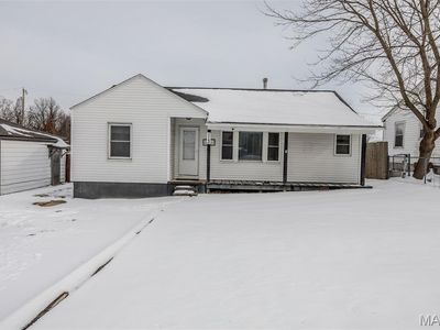 113 Cedar Crest Dr, Lebanon, MO, 65536