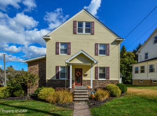 153 N Pioneer Ave, Shavertown, PA 18708